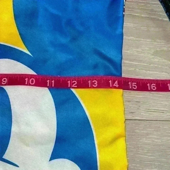 Disney world drawstring chinch 2021 rare limited edition backpack - Picture 2 of 7